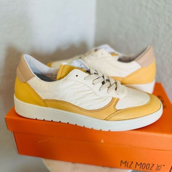 Miz Mooz Veronica Leather Sneaker Lightweight Yellow/White Size 8 Euro 38, NWT - Picture 7 of 17